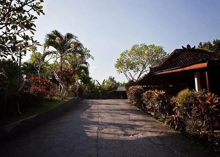 Oyo 3938 Made Bali Hotel Mengwi