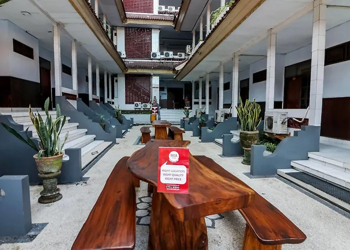 Hotel Oyo 3938 Made Bali